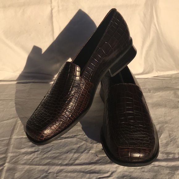 NEW Eddie Bauer Brown Crocodile Patterned Leather Loafer - Picture 4 of 14